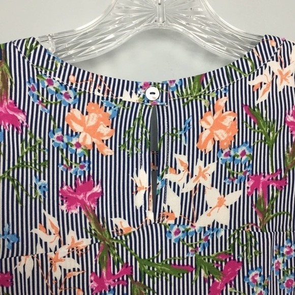 doe & Rae Cold Shoulder Flounce Navy Blue Striped Floral Top Women’s Size S - Picture 9 of 12